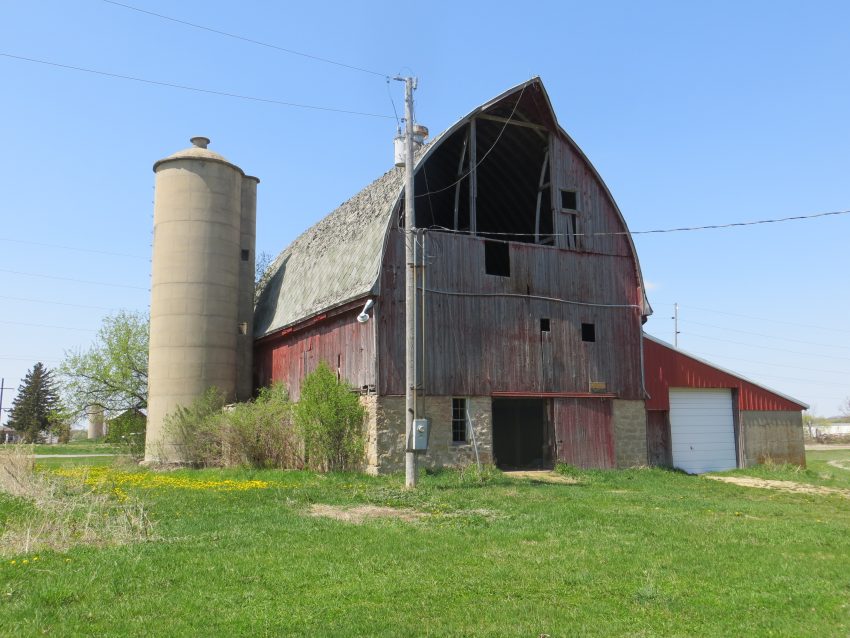 Barn in rural Illinois